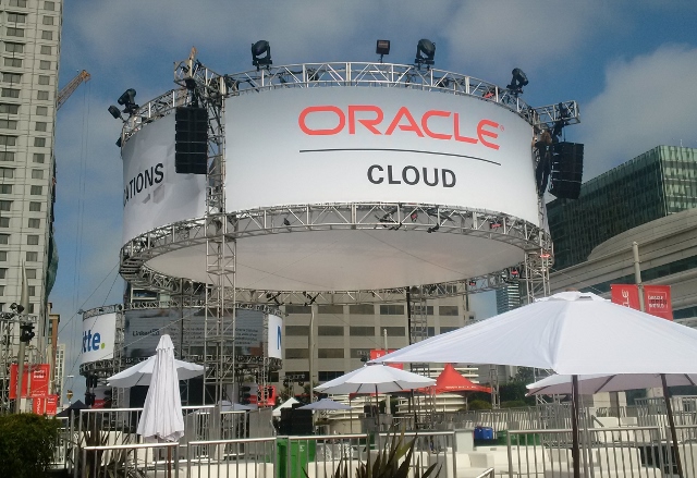 Oracle Cloud demystified: Open World 2014 Overview of Cloud offerings